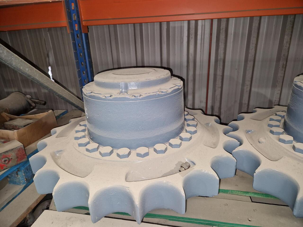 Mando final O&K RH16 - Final drive for Excavator: picture 2 Mando final O&K RH16 - Final drive for Excavator: picture 2