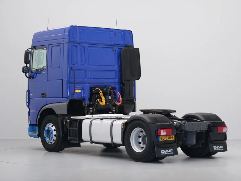 DAF XF 440 FT Space Cab, PTO - Tractor unit: picture 3 DAF XF 440 FT Space Cab, PTO - Tractor unit: picture 3