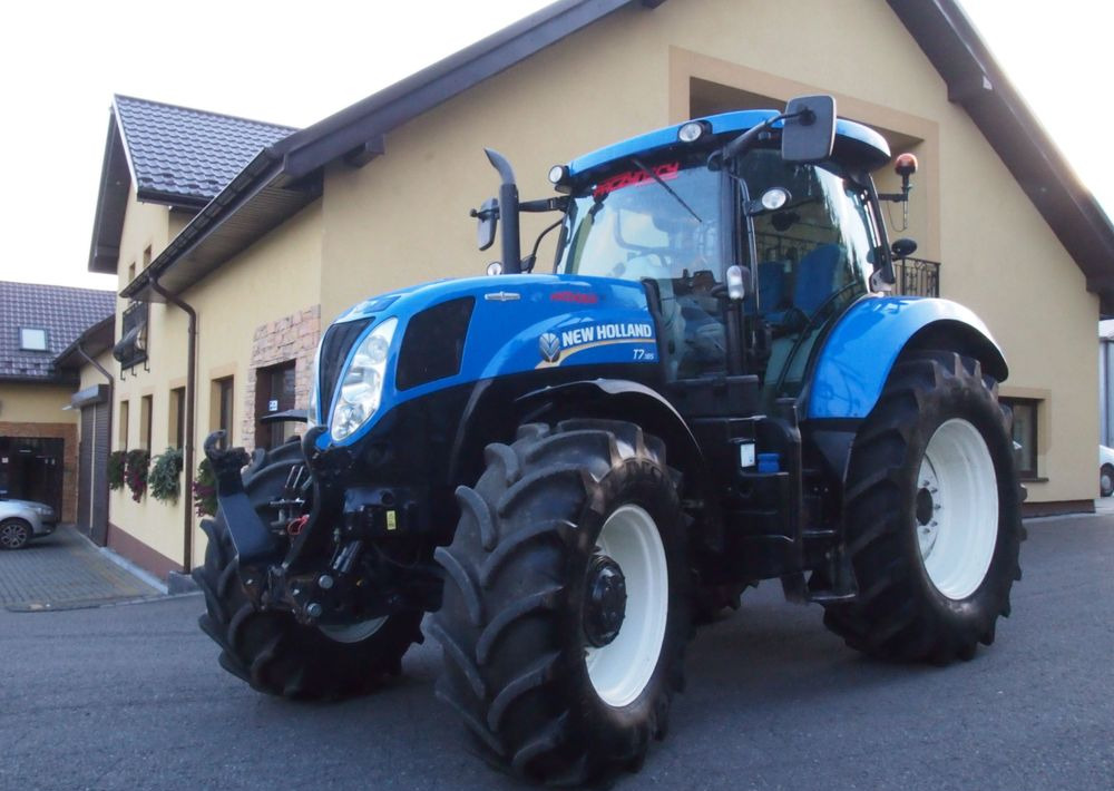Ciągnik New Holland T7.185 2013 New Holland Autocommand i TUZ - Farm tractor: picture 1 Ciągnik New Holland T7.185 2013 New Holland Autocommand i TUZ - Farm tractor: picture 1