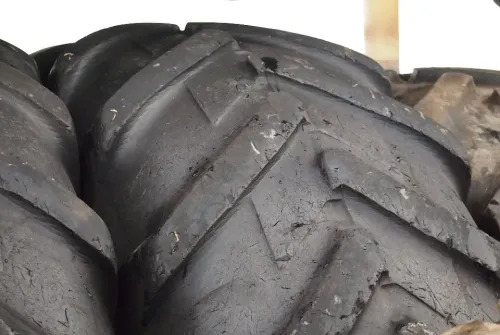 Opony Michelin 20,8R38 - Tire: picture 1 Opony Michelin 20,8R38 - Tire: picture 1