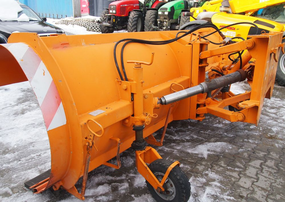 Pług do śniegu nn 2005 Skosowany obustronnie hydraulicznie - Snow plough: picture 2 Pług do śniegu nn 2005 Skosowany obustronnie hydraulicznie - Snow plough: picture 2