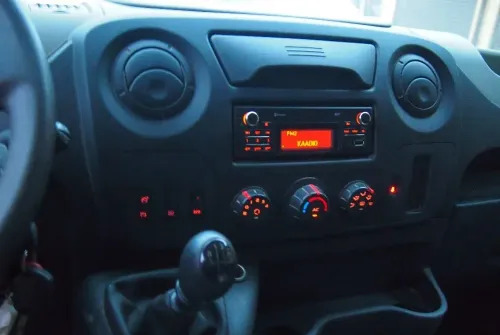 Panel van Samochód Renault Master 2015 Renault Master L2H2: picture 18