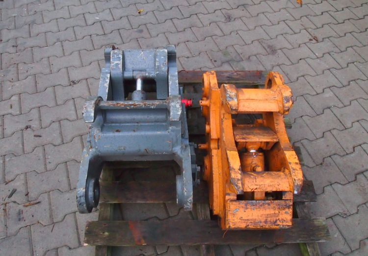 Szybkozłącze do koparki fi 60 Szybkozłącze hydrauliczne do koparki - Quick coupler for Construction machinery: picture 2 Szybkozłącze do koparki fi 60 Szybkozłącze hydrauliczne do koparki - Quick coupler for Construction machinery: picture 2