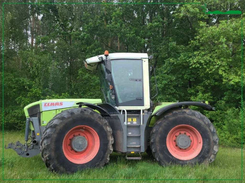 Claas Xerion 3300 Trac - Farm tractor: picture 5 Claas Xerion 3300 Trac - Farm tractor: picture 5