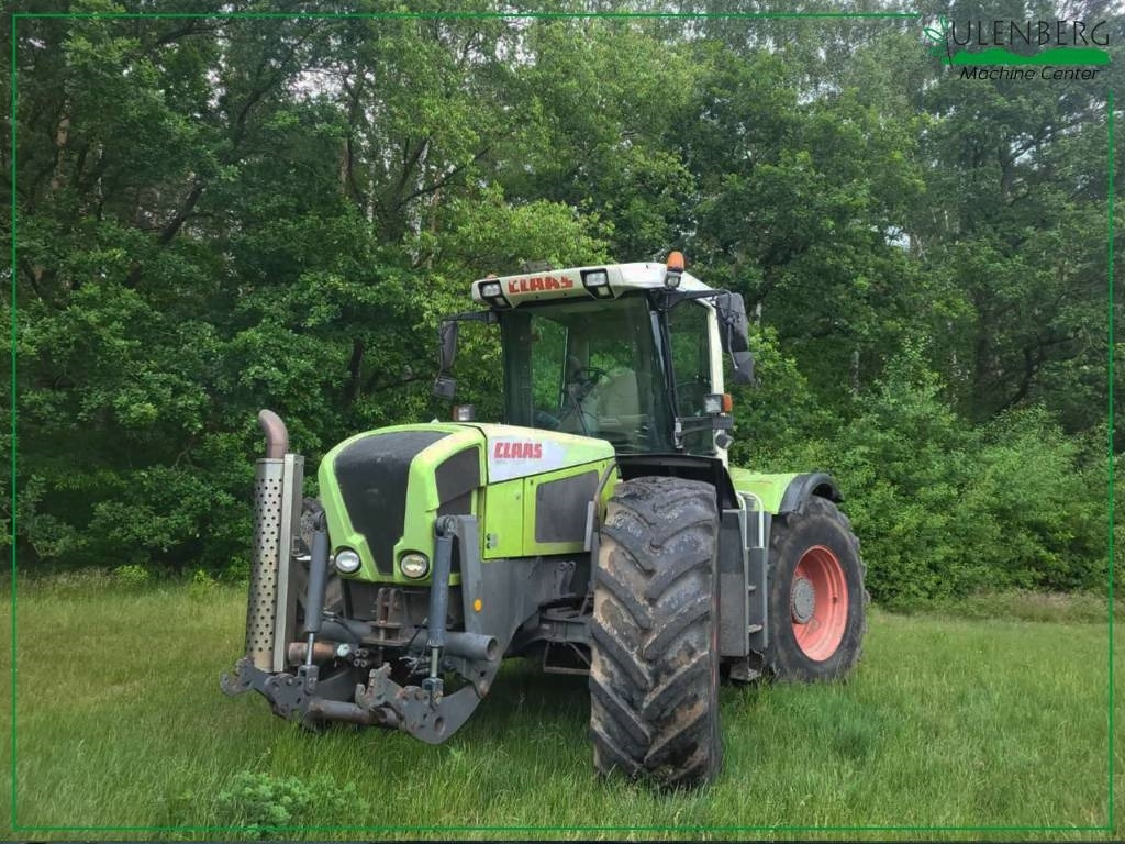 Claas Xerion 3300 Trac - Farm tractor: picture 3 Claas Xerion 3300 Trac - Farm tractor: picture 3