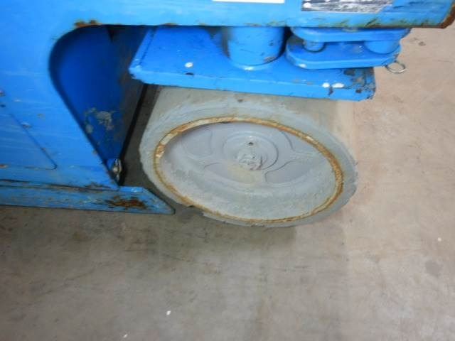 Scissor lift Genie GS2032: picture 13