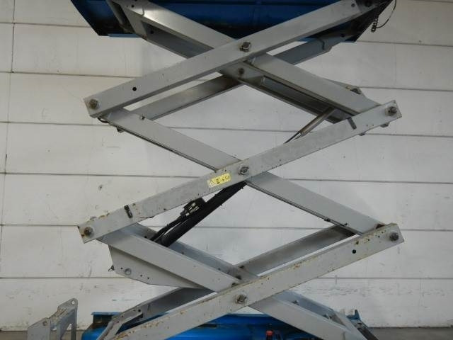 Scissor lift Genie GS2032: picture 8