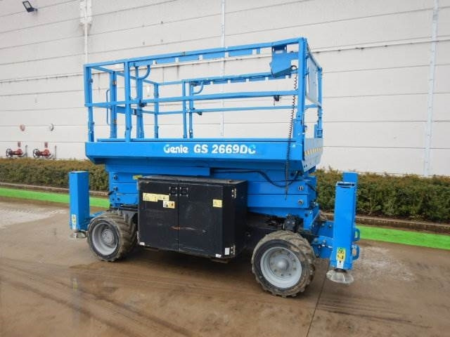 Genie GS2669DC - Scissor lift: picture 2 Genie GS2669DC - Scissor lift: picture 2