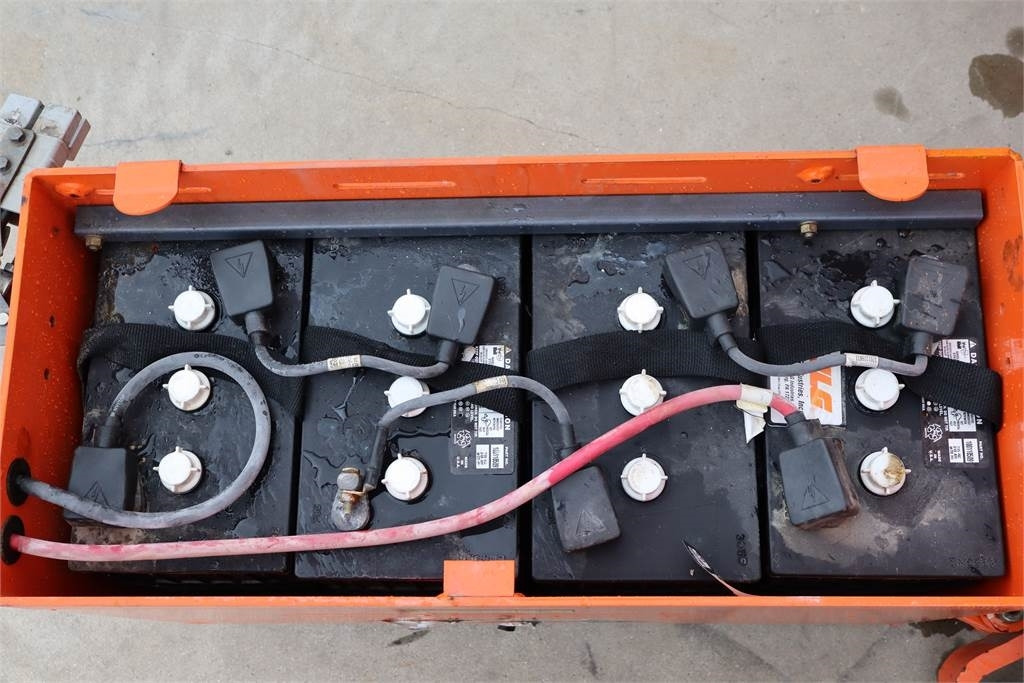 JLG E300AJP - Articulated boom: picture 5 JLG E300AJP - Articulated boom: picture 5