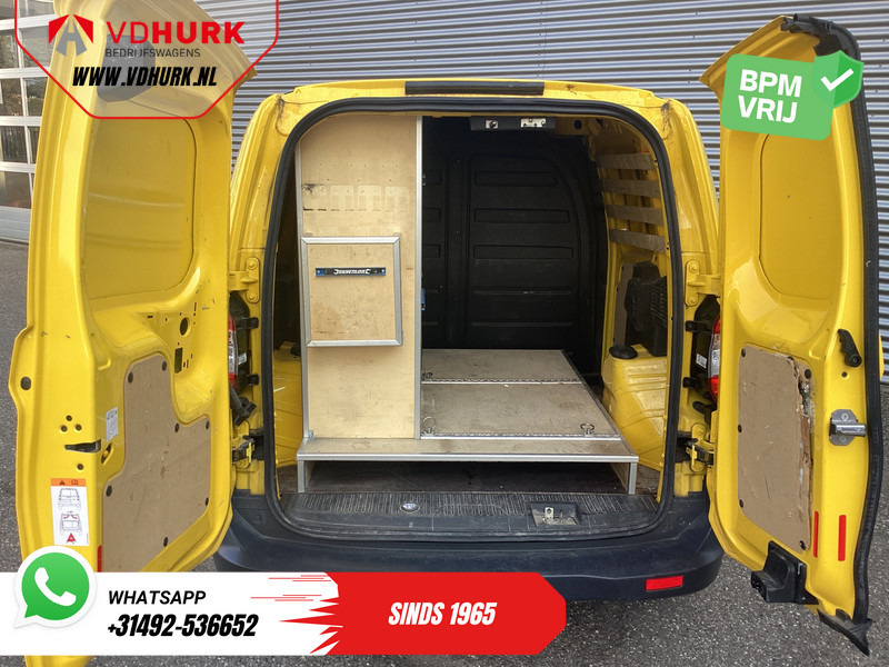 Ford Transit Courier 1.5 TDCI BPM VRIJ! Euro6/ NL Auto/ Dealer Ond./ Airco/ Trekhaak - Small van: picture 5 Ford Transit Courier 1.5 TDCI BPM VRIJ! Euro6/ NL Auto/ Dealer Ond./ Airco/ Trekhaak - Small van: picture 5