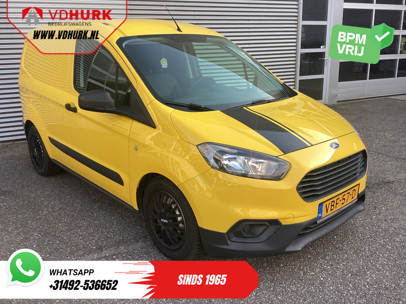 Ford Transit Courier 1.5 TDCI BPM VRIJ! Euro6/ NL Auto/ Dealer Ond./ Airco/ Trekhaak - Small van: picture 1 Ford Transit Courier 1.5 TDCI BPM VRIJ! Euro6/ NL Auto/ Dealer Ond./ Airco/ Trekhaak - Small van: picture 1