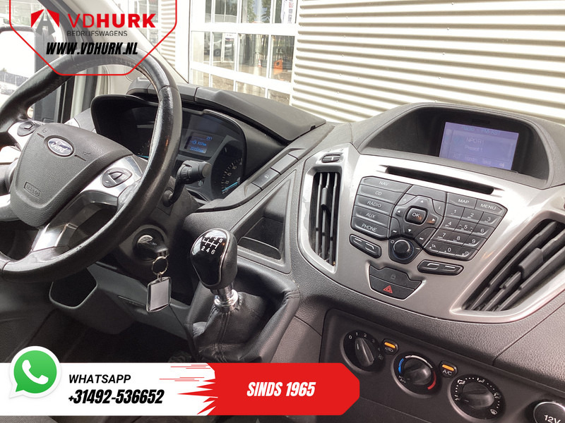 Ford Transit Custom 2.0 TDCI L2H2 Trend EXPORT ONLY Airco/ Cruise/ Camera/ Sidebars/ PDC/ Trekhaak - Small van: picture 3 Ford Transit Custom 2.0 TDCI L2H2 Trend EXPORT ONLY Airco/ Cruise/ Camera/ Sidebars/ PDC/ Trekhaak - Small van: picture 3