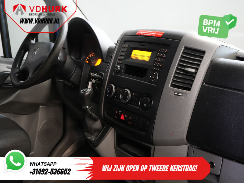 Mercedes-Benz Sprinter 213 2.2 CDI Aut. L2H2 €13.915,- Incl. BTW (BPM VRIJ) EXPORT Combi/ 9 Persoons/ Kombi/ 9P/ LMV/ Airco/ PDC - Minibus, Passenger van: picture 3 Mercedes-Benz Sprinter 213 2.2 CDI Aut. L2H2 €13.915,- Incl. BTW (BPM VRIJ) EXPORT Combi/ 9 Persoons/ Kombi/ 9P/ LMV/ Airco/ PDC - Minibus, Passenger van: picture 3