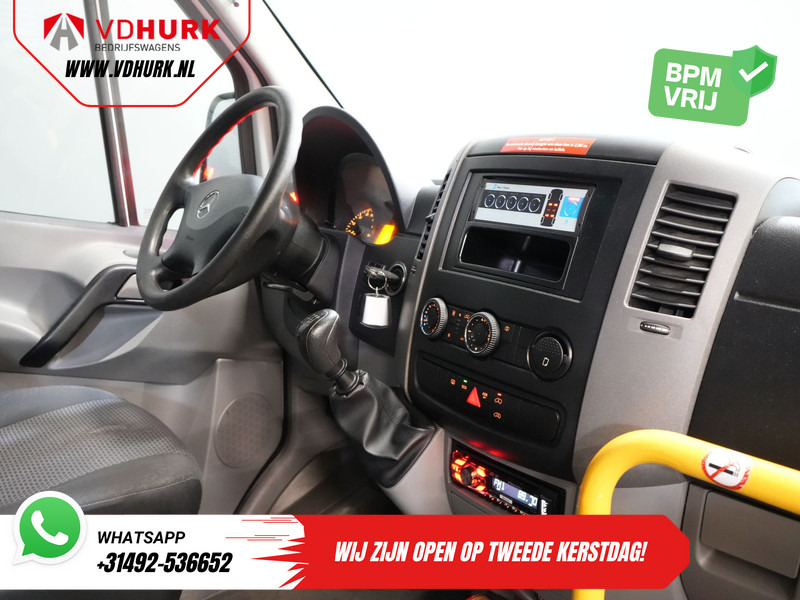 Mercedes-Benz Sprinter 313 2.2 CDI L2H2 €11.132 Incl. BTW BPM VRIJ! EXPORT Combi/ 9 Persoons/ Kombi/ 9P/ Airco/ Rolstoellift - Minibus, Passenger van: picture 3 Mercedes-Benz Sprinter 313 2.2 CDI L2H2 €11.132 Incl. BTW BPM VRIJ! EXPORT Combi/ 9 Persoons/ Kombi/ 9P/ Airco/ Rolstoellift - Minibus, Passenger van: picture 3