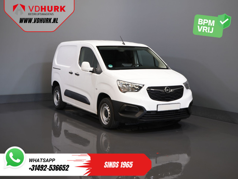 Opel Combo 1.5D 100 pk BPM VRIJ! Carplay/ Cruise/ Trekhaak/ Airco/ PDC - Small van: picture 1 Opel Combo 1.5D 100 pk BPM VRIJ! Carplay/ Cruise/ Trekhaak/ Airco/ PDC - Small van: picture 1