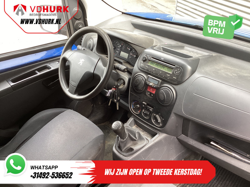 Peugeot Bipper 1.4 HDi EXPORT ONLY Rijdt prima/ Carkit/ Betimmerd/ Radio/ Trekhaak - Small van: picture 3 Peugeot Bipper 1.4 HDi EXPORT ONLY Rijdt prima/ Carkit/ Betimmerd/ Radio/ Trekhaak - Small van: picture 3