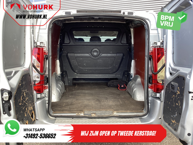 Peugeot Expert 2.0 HDI 130 pk L2 Dubbel Cabine DC EXPORT Airco/ Cruise/ Navi/ PDC/ Trekhaak - Small van, Combi van: picture 5 Peugeot Expert 2.0 HDI 130 pk L2 Dubbel Cabine DC EXPORT Airco/ Cruise/ Navi/ PDC/ Trekhaak - Small van, Combi van: picture 5