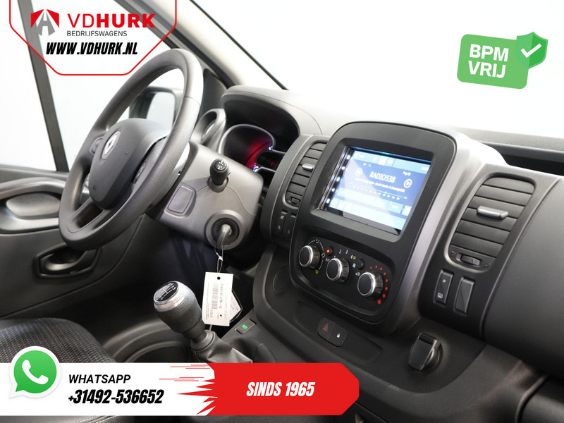 Renault Trafic 2.0 dCi 145 pk BPM VRIJ Inrichting/ Standkachel/ Stoelverw/ CarPlay/ Camera/ PDC/ Cruise/ Airco - Panel van: picture 3 Renault Trafic 2.0 dCi 145 pk BPM VRIJ Inrichting/ Standkachel/ Stoelverw/ CarPlay/ Camera/ PDC/ Cruise/ Airco - Panel van: picture 3