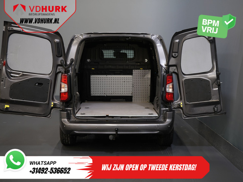 Toyota PROACE CITY 1.2 Turbo 130 pk Aut. BENZINE 3Pers./ Stoelverw./ Climate/ Keyless/ Carplay/ Cruise/ PDC/ Trekhaak - Small van: picture 5 Toyota PROACE CITY 1.2 Turbo 130 pk Aut. BENZINE 3Pers./ Stoelverw./ Climate/ Keyless/ Carplay/ Cruise/ PDC/ Trekhaak - Small van: picture 5