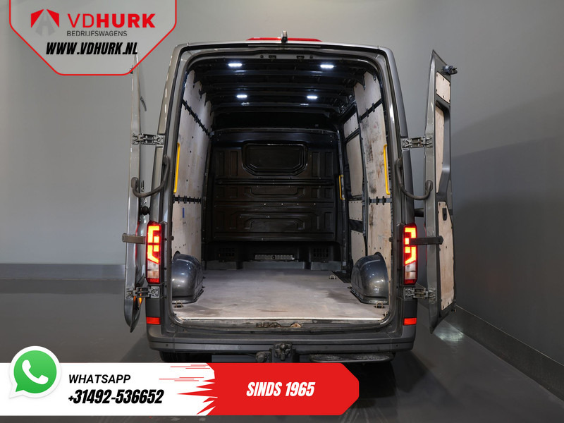 Volkswagen Crafter 2.0 TDI 180 pk DSG Aut. L3H3 BPM VRIJ! Adapt.Cruise/ LED/ Climate/ Gev.Stoel/ Carplay/ Stoelverw./ Stuurverw./ 270Gr.Graden/ Cam - Panel van: picture 5 Volkswagen Crafter 2.0 TDI 180 pk DSG Aut. L3H3 BPM VRIJ! Adapt.Cruise/ LED/ Climate/ Gev.Stoel/ Carplay/ Stoelverw./ Stuurverw./ 270Gr.Graden/ Cam - Panel van: picture 5