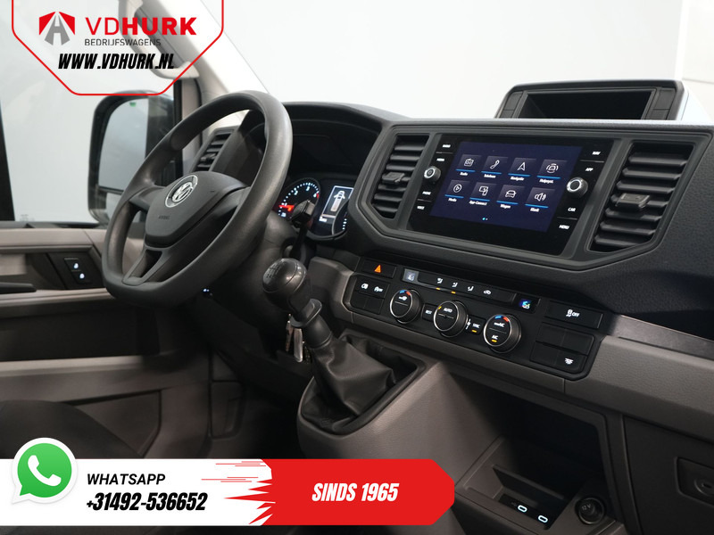 Volkswagen Crafter 35 2.0 TDI 140 pk L3H3 BPM VRIJ! 270Gr. Deuren/ Carplay/ Climate/ Camera/ Cruise - Panel van: picture 3 Volkswagen Crafter 35 2.0 TDI 140 pk L3H3 BPM VRIJ! 270Gr. Deuren/ Carplay/ Climate/ Camera/ Cruise - Panel van: picture 3