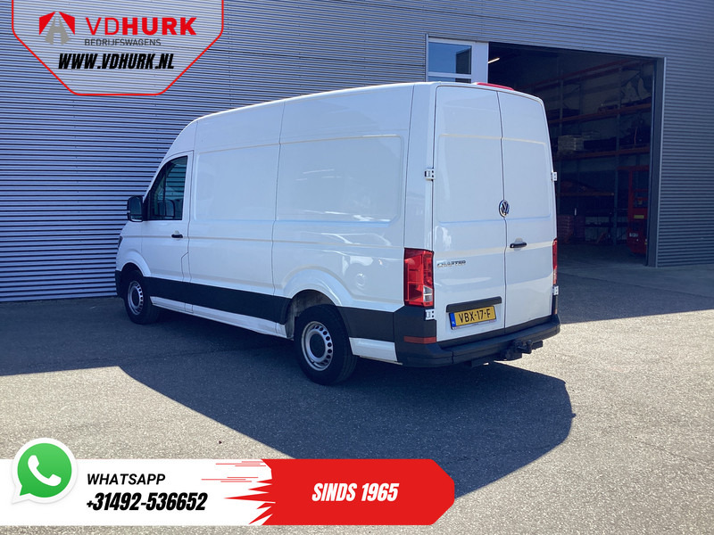 Volkswagen Crafter 35 2.0 TDI 140 pk L3H3 EXPORT ONLY Carplay/ Alarm/ Airco/ DAB+/ Cruise/ Navi/ Trekhaak/ PDC - Panel van: picture 2 Volkswagen Crafter 35 2.0 TDI 140 pk L3H3 EXPORT ONLY Carplay/ Alarm/ Airco/ DAB+/ Cruise/ Navi/ Trekhaak/ PDC - Panel van: picture 2