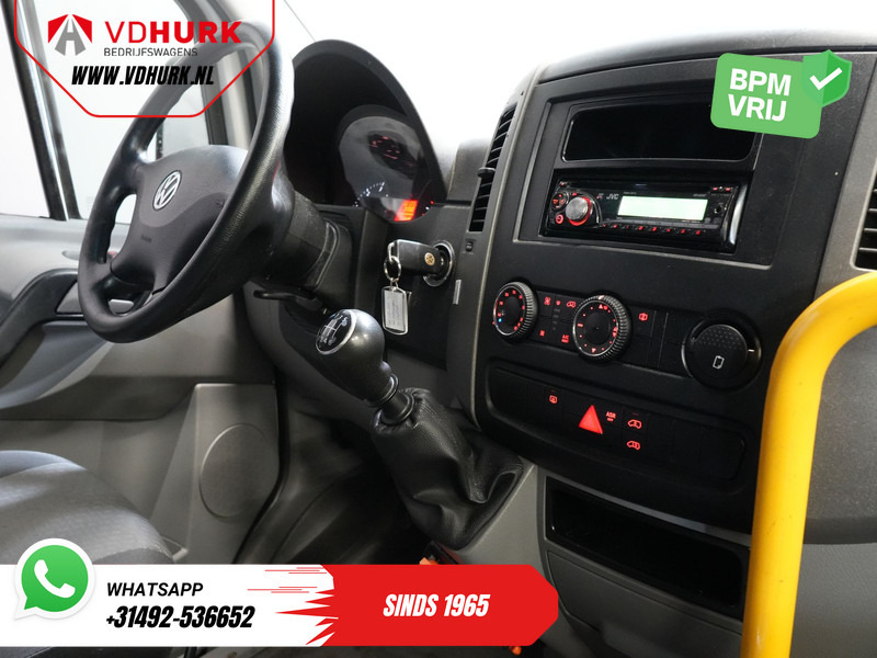 Volkswagen Crafter 35 2.0 TDI L3H2 EXPORT ONLY! €9.559 incl BTW/BPM Rolstoellift/ 9 Pers/ 9P/ Sidebars/ Rearbar/ Airco - Minibus, Passenger van: picture 3 Volkswagen Crafter 35 2.0 TDI L3H2 EXPORT ONLY! €9.559 incl BTW/BPM Rolstoellift/ 9 Pers/ 9P/ Sidebars/ Rearbar/ Airco - Minibus, Passenger van: picture 3