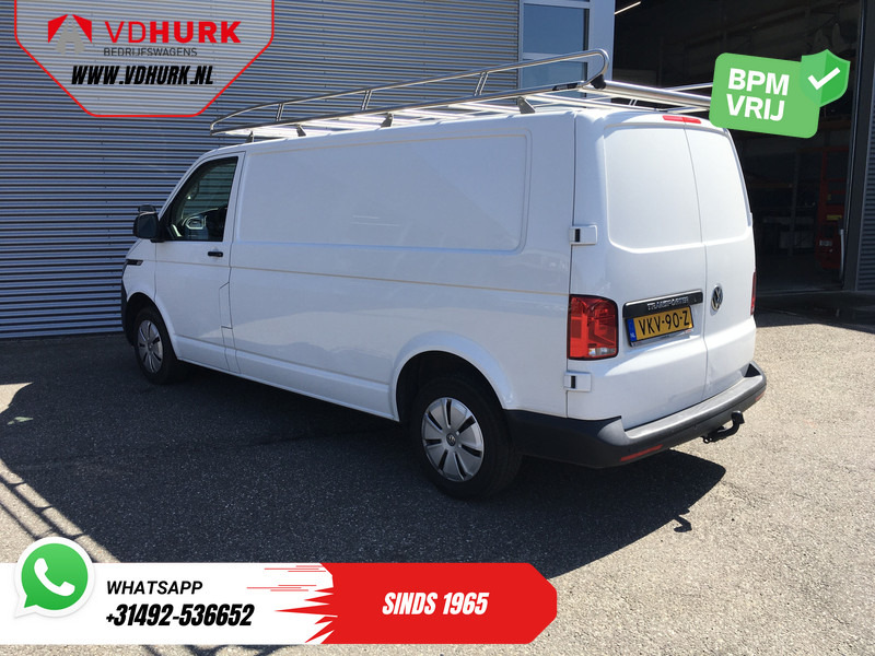 Volkswagen Transporter 2.0 TDI L2 BPM VRIJ! Imperiaal/ Carplay/ Airco/ Cruise/ PDC/ Trekhaak - Small van: picture 2 Volkswagen Transporter 2.0 TDI L2 BPM VRIJ! Imperiaal/ Carplay/ Airco/ Cruise/ PDC/ Trekhaak - Small van: picture 2