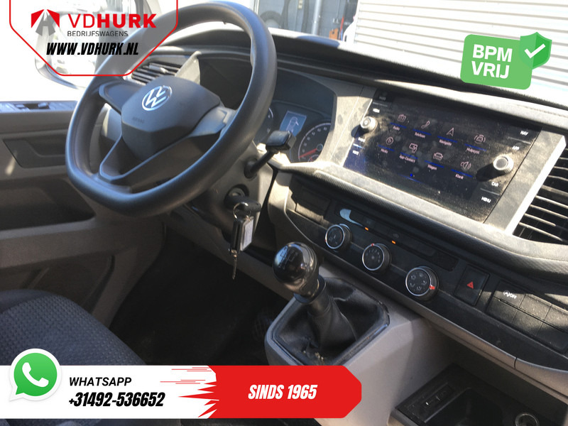 Volkswagen Transporter 2.0 TDI L2 BPM VRIJ! Imperiaal/ Carplay/ Airco/ Cruise/ PDC/ Trekhaak - Small van: picture 3 Volkswagen Transporter 2.0 TDI L2 BPM VRIJ! Imperiaal/ Carplay/ Airco/ Cruise/ PDC/ Trekhaak - Small van: picture 3