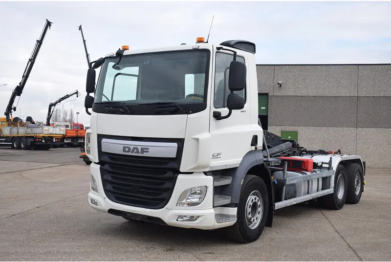 DAF CF 460 - Hook lift truck: picture 2 DAF CF 460 - Hook lift truck: picture 2