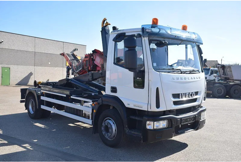 Iveco Iveco Eurocargo 160E25 - Hook lift truck: picture 4 Iveco Iveco Eurocargo 160E25 - Hook lift truck: picture 4
