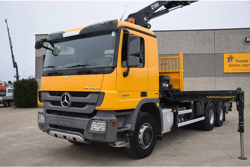 Mercedes-Benz - Dropside/ Flatbed truck, Crane truck: picture 2 Mercedes-Benz - Dropside/ Flatbed truck, Crane truck: picture 2