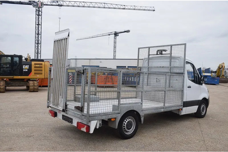Mercedes-Benz Sprinter 316 - Flatbed van: picture 5 Mercedes-Benz Sprinter 316 - Flatbed van: picture 5
