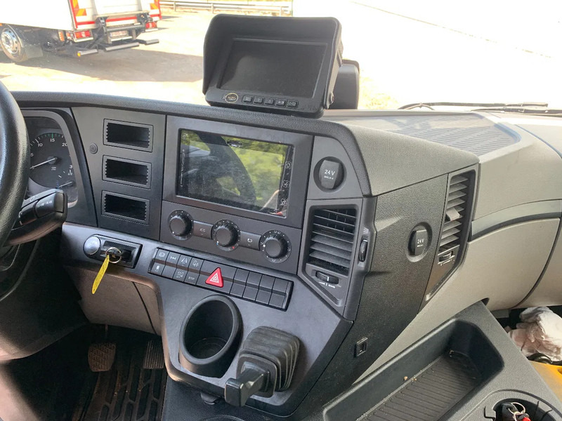 Mercedes-Benz Antos 1827 *Koelwagen*Achteruitrijcamera*Airconditioning*Elektrische Spiegels* - Box truck: picture 4 Mercedes-Benz Antos 1827 *Koelwagen*Achteruitrijcamera*Airconditioning*Elektrische Spiegels* - Box truck: picture 4