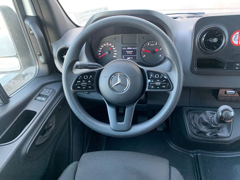 Mercedes-Benz Sprinter 317 CDI*L2H2*360°Camera*Zetelverwarming*Tempomat*Navi* - Panel van: picture 4 Mercedes-Benz Sprinter 317 CDI*L2H2*360°Camera*Zetelverwarming*Tempomat*Navi* - Panel van: picture 4