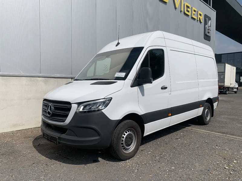 Mercedes-Benz Sprinter 317 CDI*L2H2*TREKHAAK*ACHTERUITRIJCAMERA*NAVI* - Panel van: picture 1 Mercedes-Benz Sprinter 317 CDI*L2H2*TREKHAAK*ACHTERUITRIJCAMERA*NAVI* - Panel van: picture 1