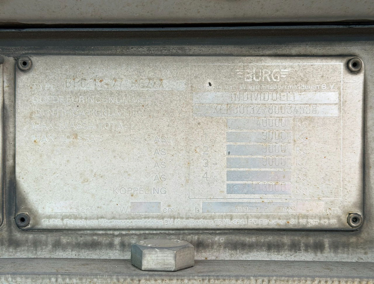 Tank semi-trailer Burg 37.300 Liter 3 Compartments Disc Brakes Super Condition NL Trailer: picture 20 Tank semi-trailer Burg 37.300 Liter 3 Compartments Disc Brakes Super Condition NL Trailer: picture 20