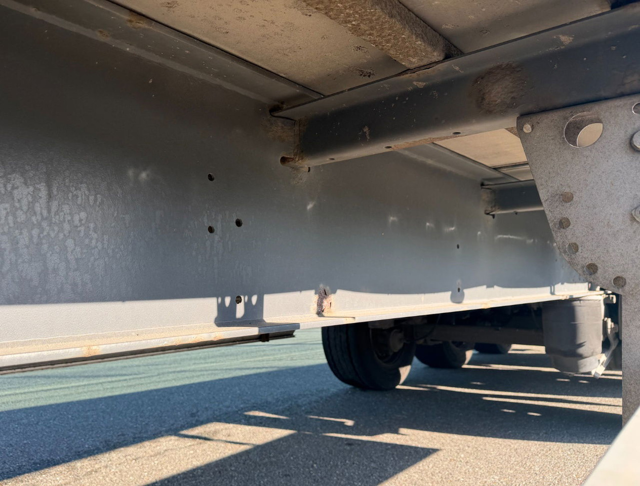 Curtainsider semi-trailer Fliegl SDS 350 Lift Axle Disc Brakes Sliding Sides + Roof TOP Condition: picture 11