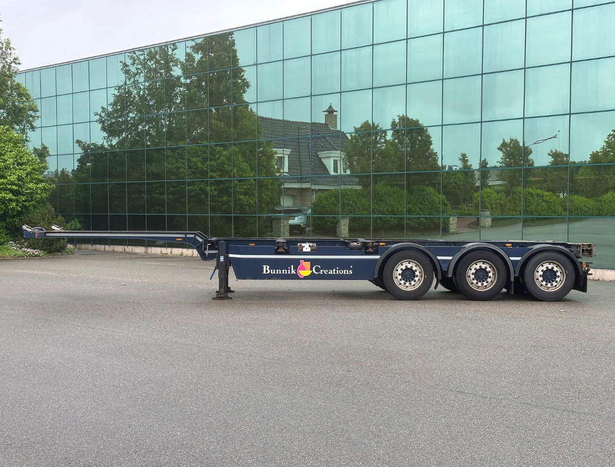 Schmitz Cargobull SCF 24 G LX Back Slider Disc Brakes Lift Axle TOP Condition NL - Container transporter/ Swap body semi-trailer: picture 2 Schmitz Cargobull SCF 24 G LX Back Slider Disc Brakes Lift Axle TOP Condition NL - Container transporter/ Swap body semi-trailer: picture 2