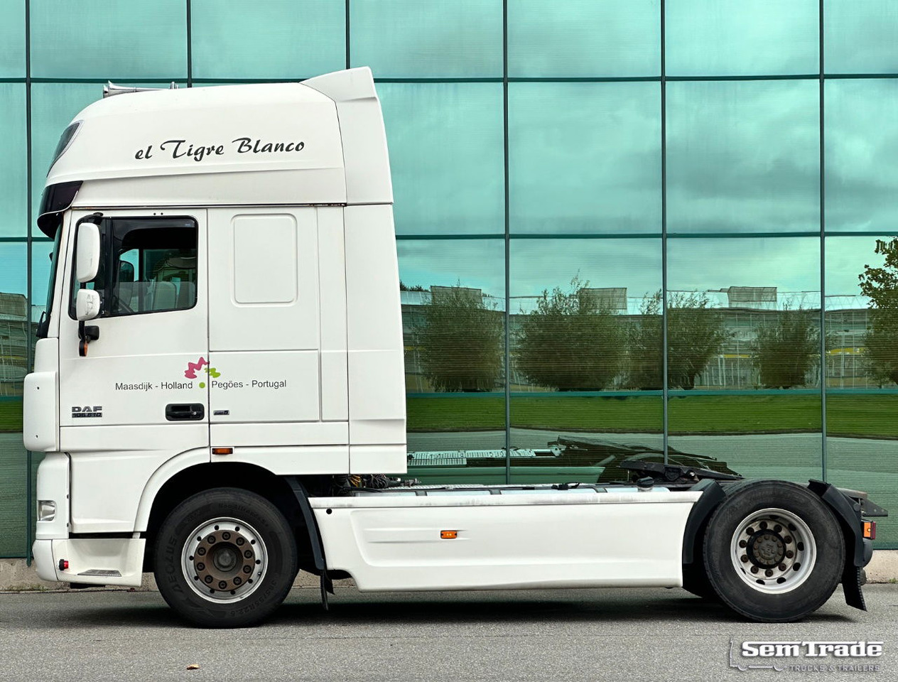 DAF XF 105.510 Euro 5 FT SSC Manual Gearbox Only 798.000 KM Holland Truck - Tractor unit: picture 2 DAF XF 105.510 Euro 5 FT SSC Manual Gearbox Only 798.000 KM Holland Truck - Tractor unit: picture 2