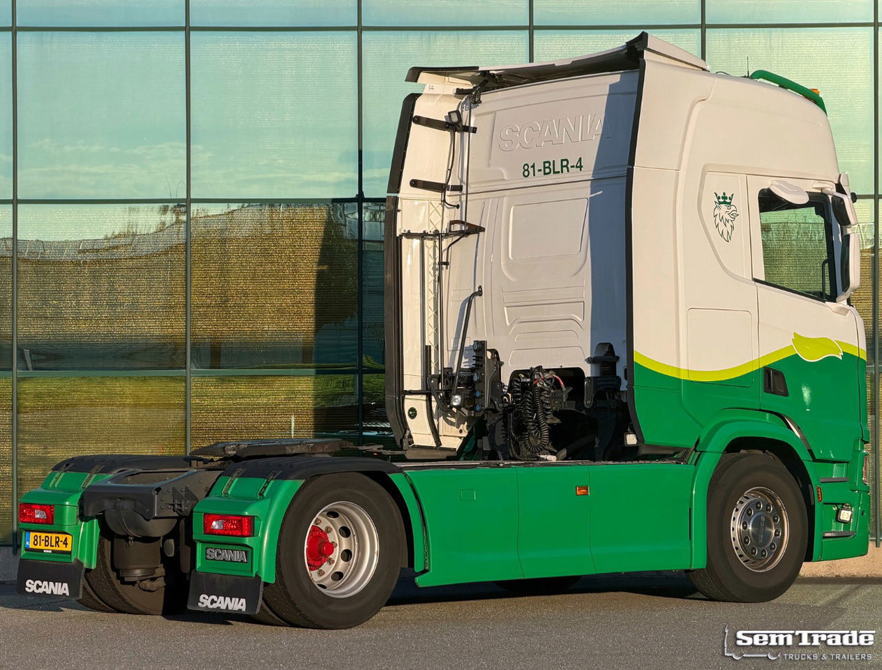 Scania R410 Retarder 2x Tanks 775.000 KM TOP Condition NL-Truck - Tractor unit: picture 4 Scania R410 Retarder 2x Tanks 775.000 KM TOP Condition NL-Truck - Tractor unit: picture 4