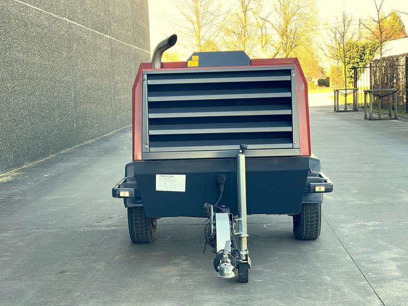 Atlas-Copco CPS 11 - 12 / XAHS 186 DD - N - Air compressor: picture 2 Atlas-Copco CPS 11 - 12 / XAHS 186 DD - N - Air compressor: picture 2