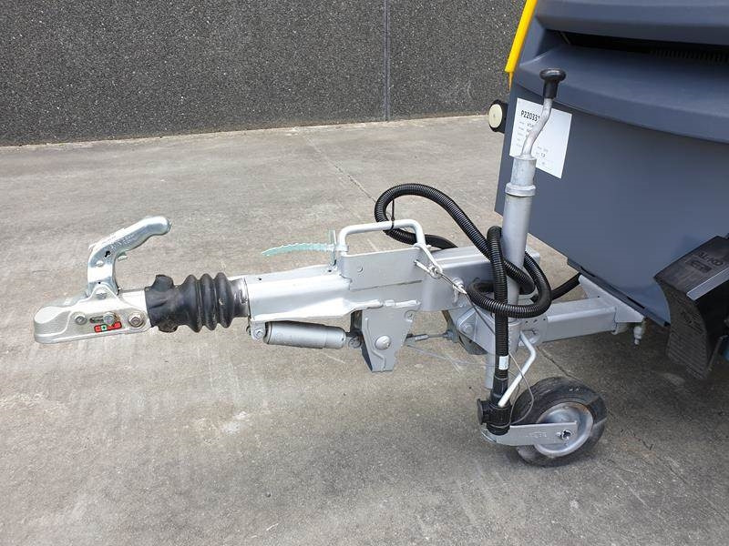 Atlas-Copco XAS 68 KD - Air compressor: picture 5 Atlas-Copco XAS 68 KD - Air compressor: picture 5