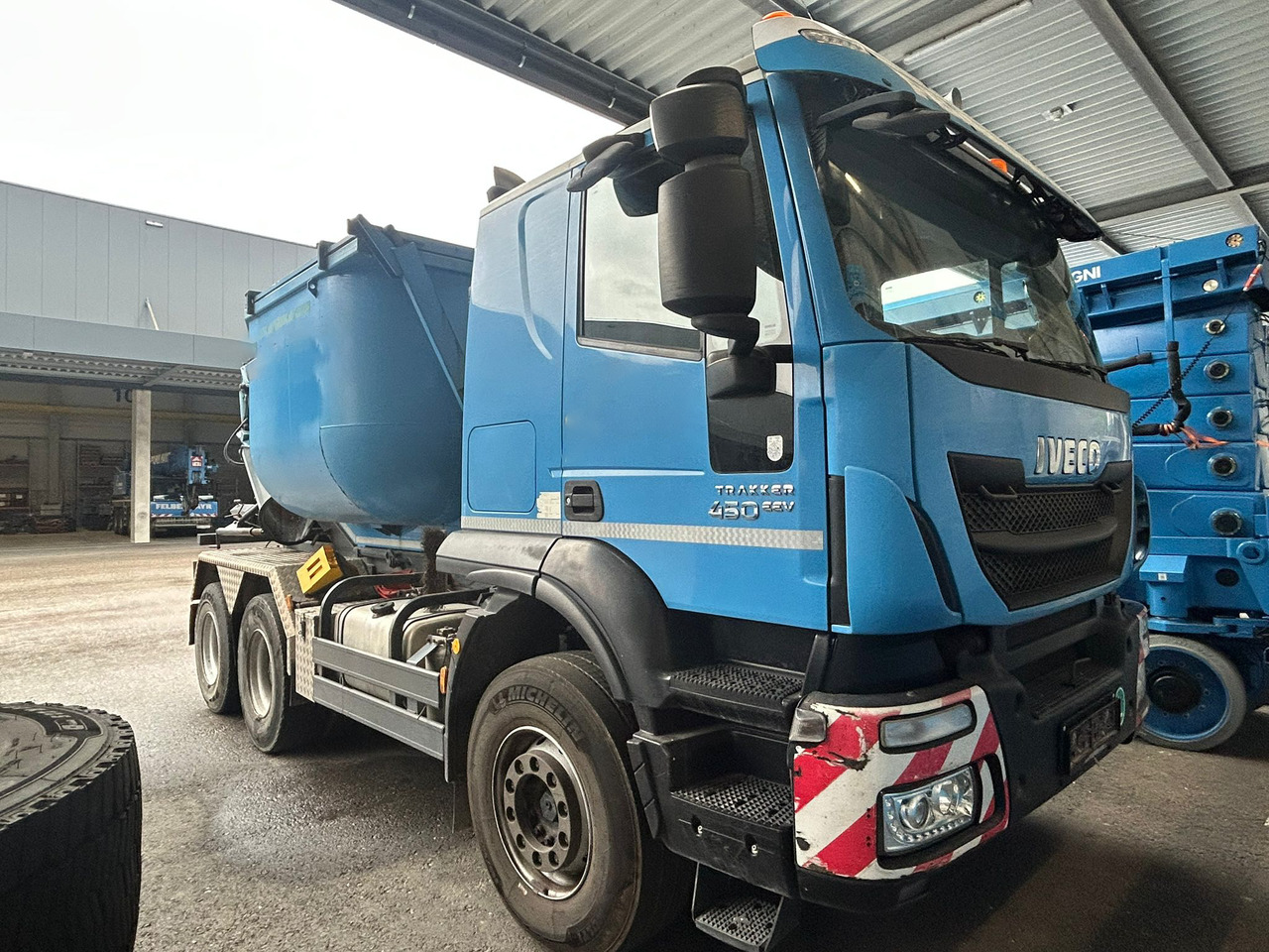 Iveco Trakker 450 - Dumper: picture 1 Iveco Trakker 450 - Dumper: picture 1