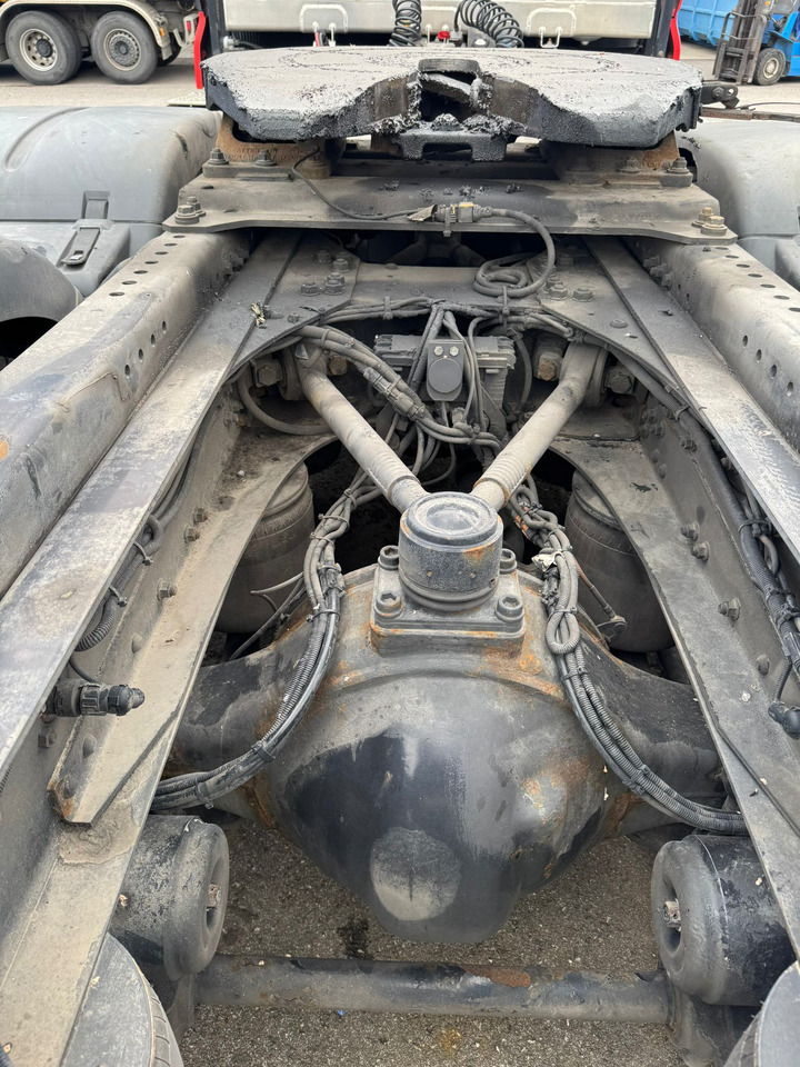 MAN TGX 26.560 6x4 - Tractor unit: picture 5 MAN TGX 26.560 6x4 - Tractor unit: picture 5