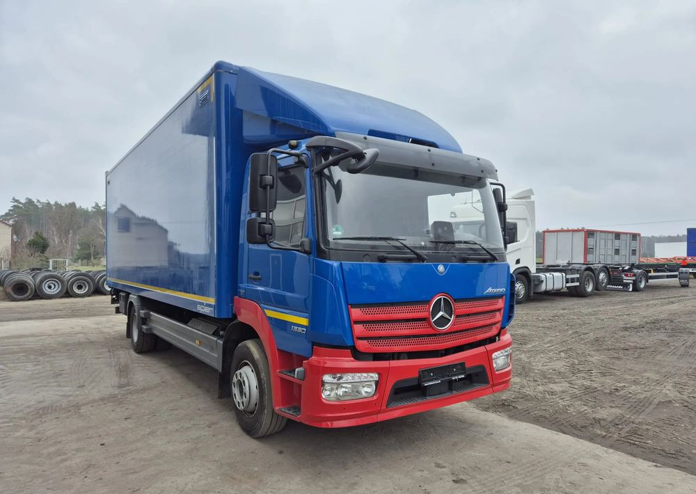 Mercedes-Benz Atego 1330 Euro 6 - Box truck: picture 2 Mercedes-Benz Atego 1330 Euro 6 - Box truck: picture 2