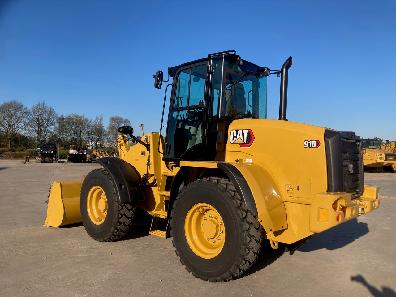 CATERPILLAR 910 - Wheel loader: picture 1 CATERPILLAR 910 - Wheel loader: picture 1