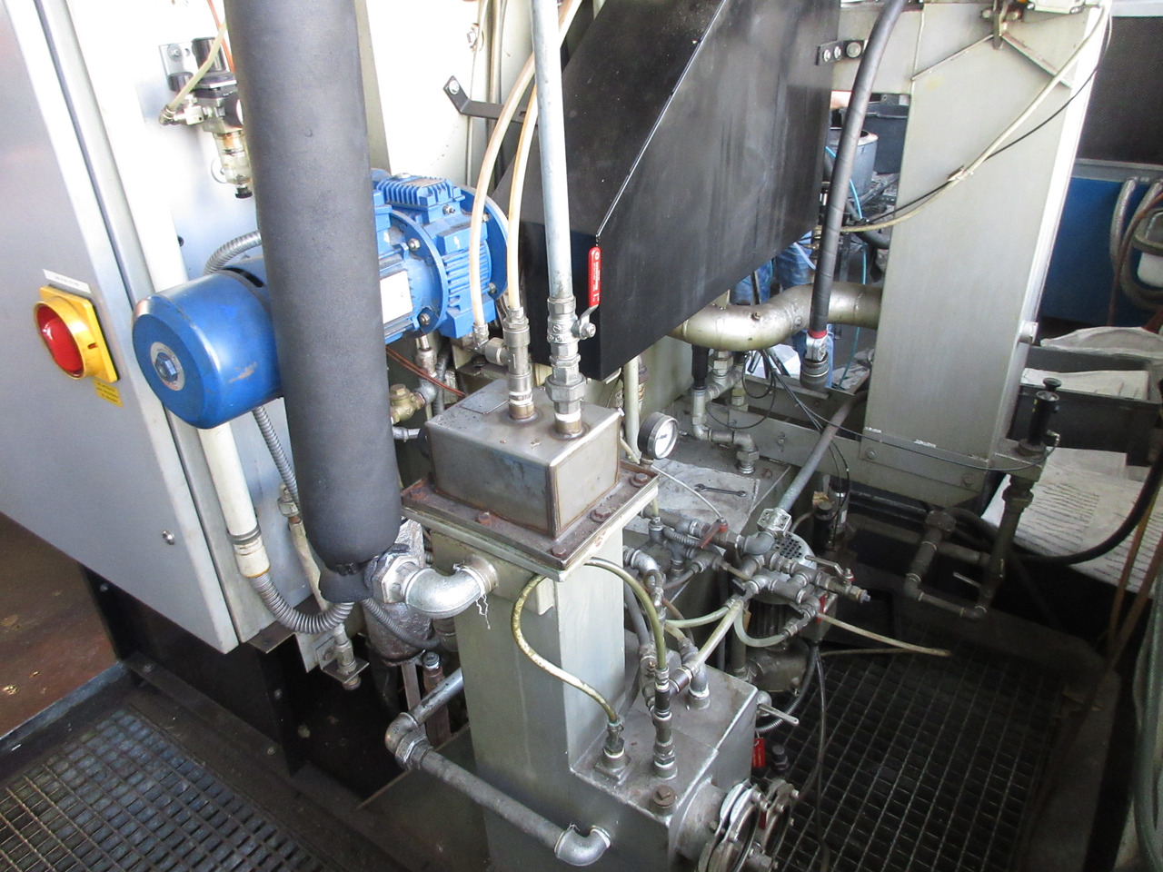 Machine tool AMA Universal Multimatic LM 250 Computer Entfettungsanlage mit PER Perchlorethylen: picture 8