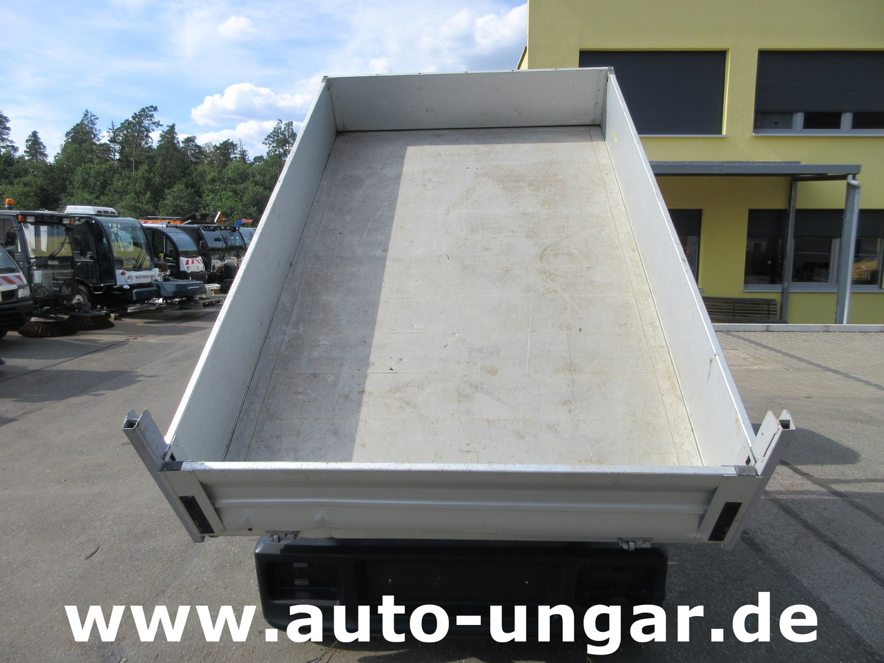 Electric utility vehicle GOUPIL G5 E Kipper Unfall- und Getriebeschaden Elektrofahrzeug Bj 2014: picture 12 Electric utility vehicle GOUPIL G5 E Kipper Unfall- und Getriebeschaden Elektrofahrzeug Bj 2014: picture 12