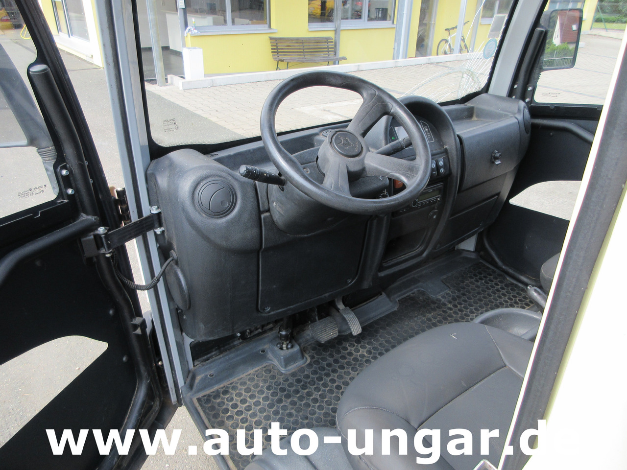 Electric utility vehicle GOUPIL G5 E Kipper Unfall- und Getriebeschaden Elektrofahrzeug Bj 2014: picture 21 Electric utility vehicle GOUPIL G5 E Kipper Unfall- und Getriebeschaden Elektrofahrzeug Bj 2014: picture 21